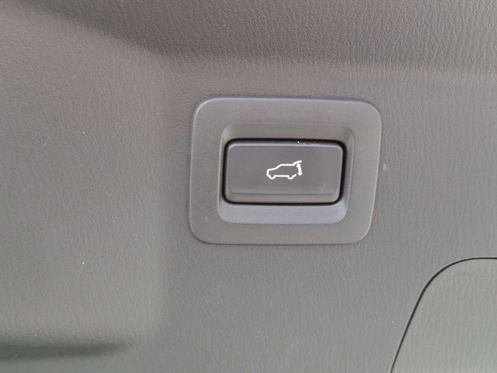 Used 2022 MAZDA CX-9 Carbon Edition image 17