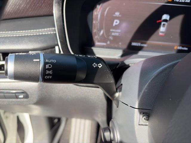 Used 2022 INFINITI QX60 Sensory w/ Cargo Package image 29