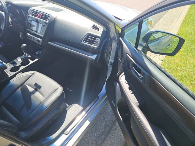 Used 2016 Subaru Legacy 2.5i Limited w/ Popular Package #4 AWD/4WD image 9