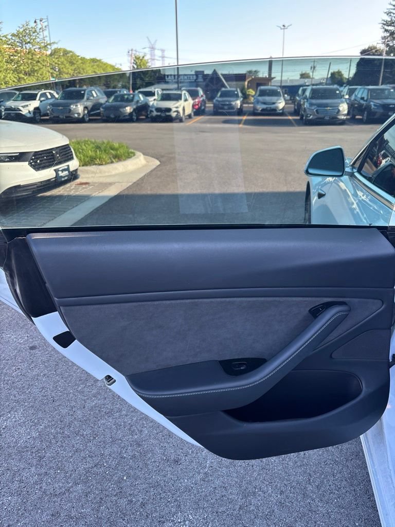 Used 2019 Tesla Model 3 Mid Range RWD image 21