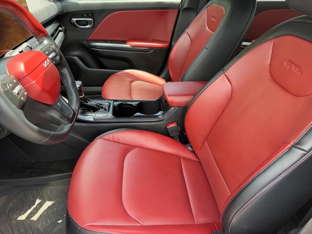 Used 2025 Kia K4 GT-Line w/ GT-Line Premium Package FWD image 10