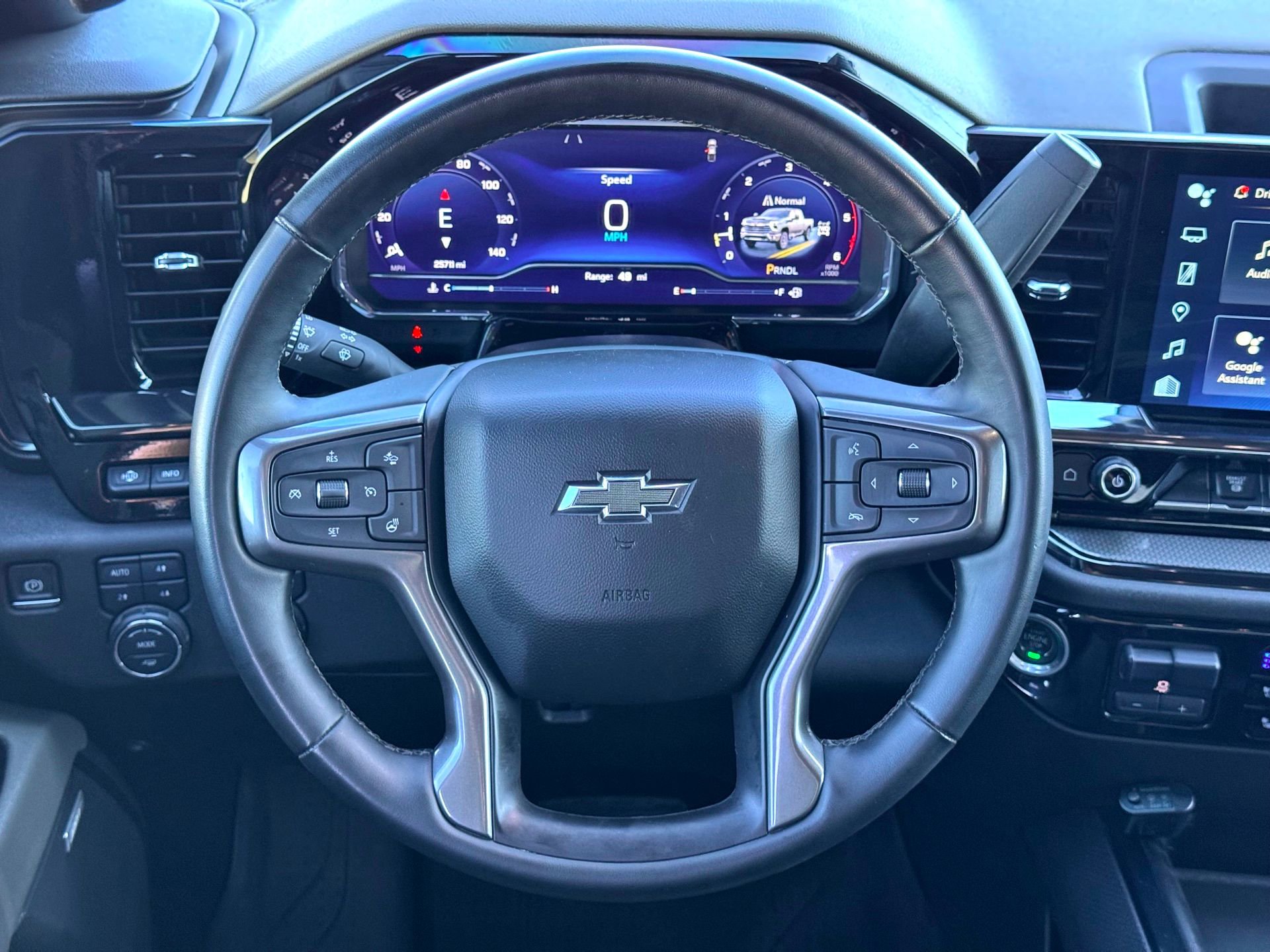 Used 2024 Chevrolet Silverado 2500 ZR2 w/ Technology Package image 28