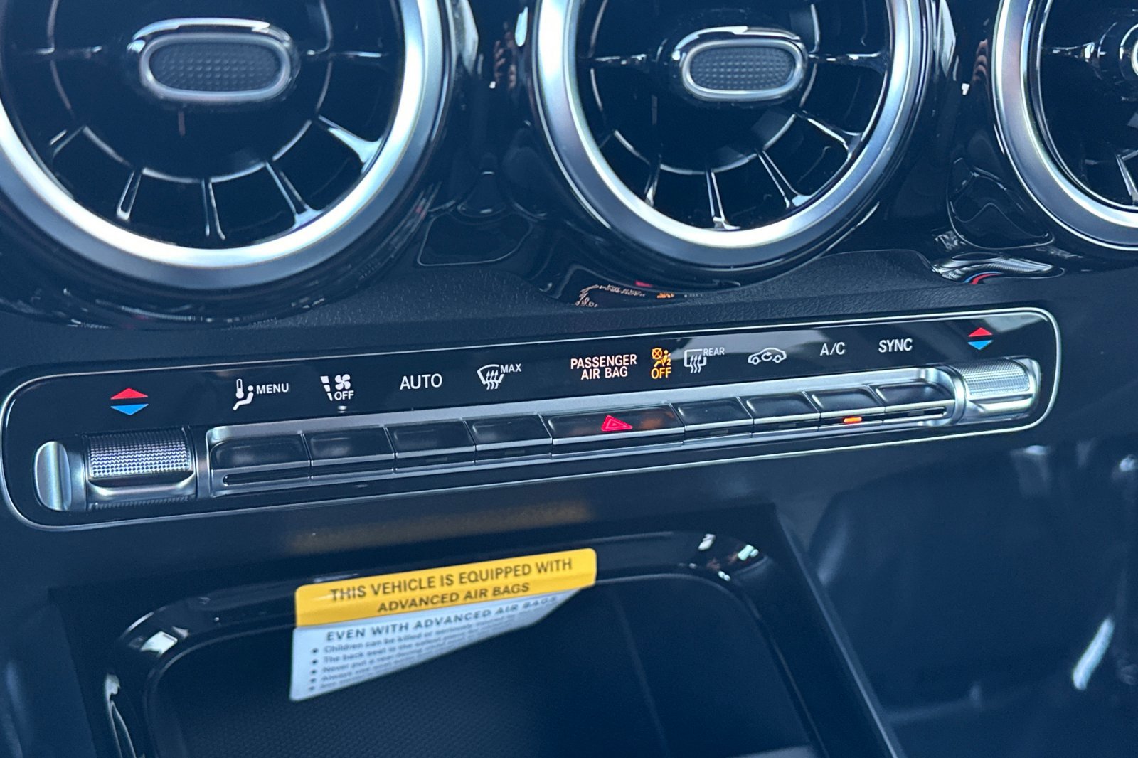 New 2026 Mercedes-Benz GLB 250 250 image 21