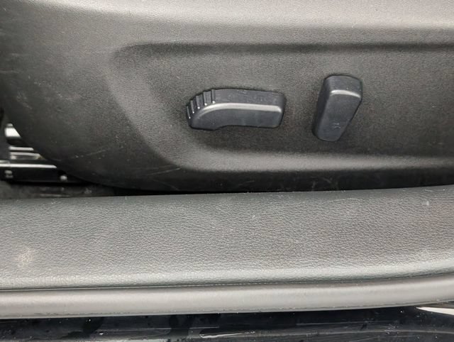 Used 2025 Nissan Altima 2.5 SV FWD image 13