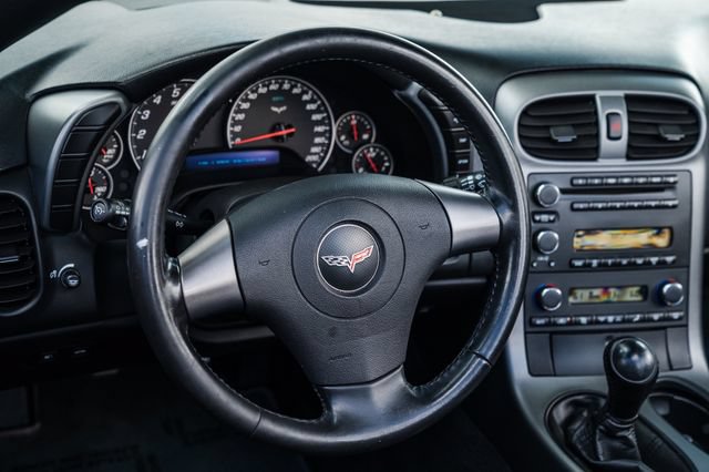 Used 2006 Chevrolet Corvette Convertible RWD image 7