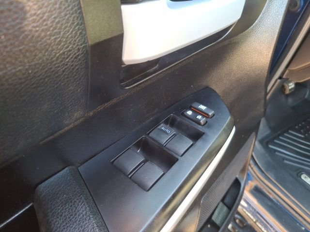 Used 2015 Toyota Tundra SR5 w/ SR5 Upgrade Package image 13