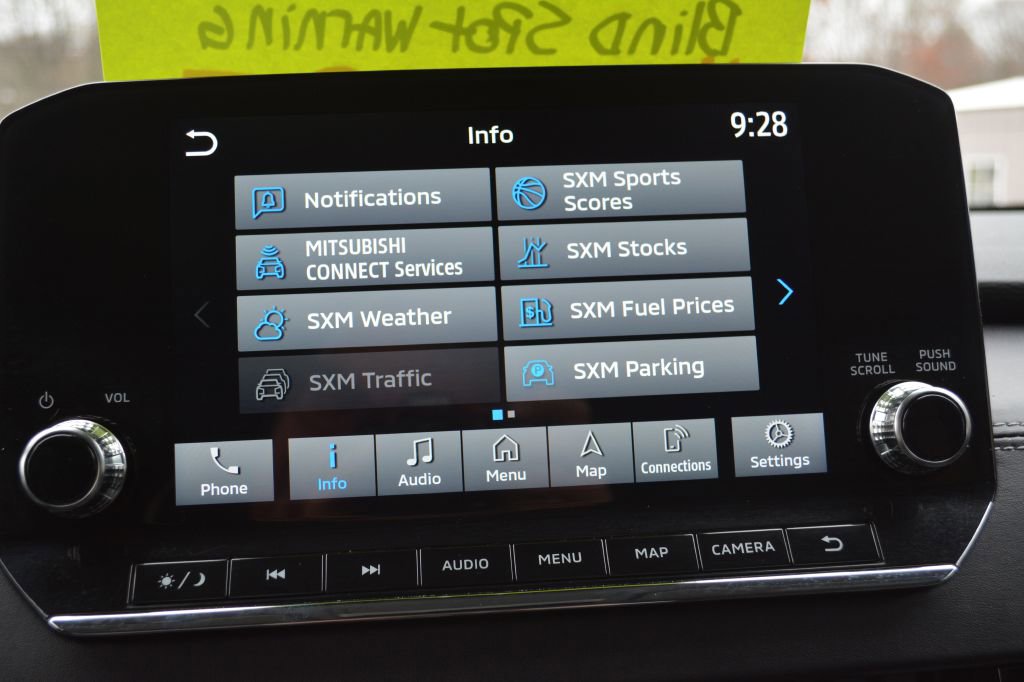 Used 2024 Mitsubishi Outlander SE image 20