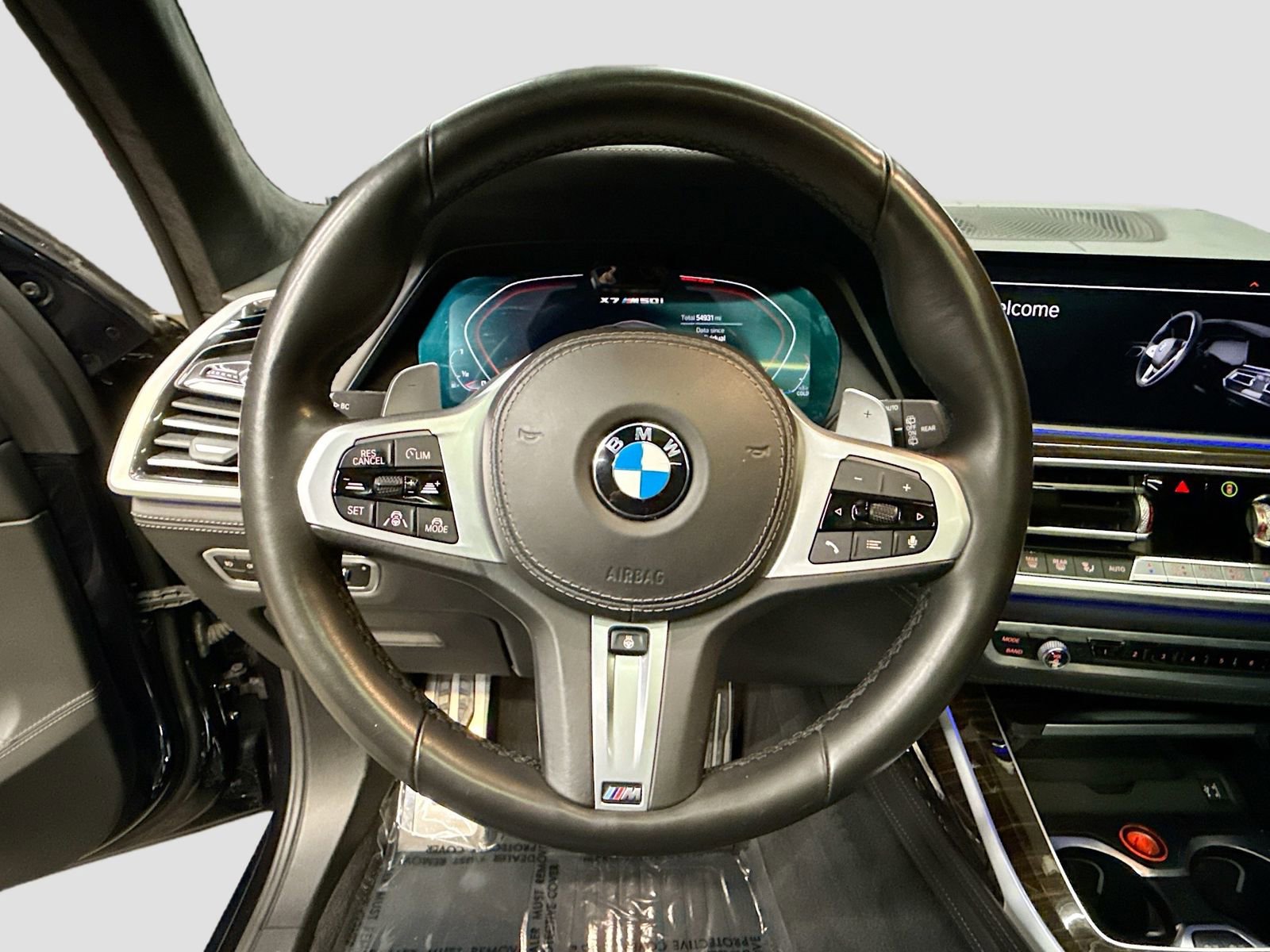 Used 2020 BMW X7 M50i w/ Dynamic Handling Package image 14