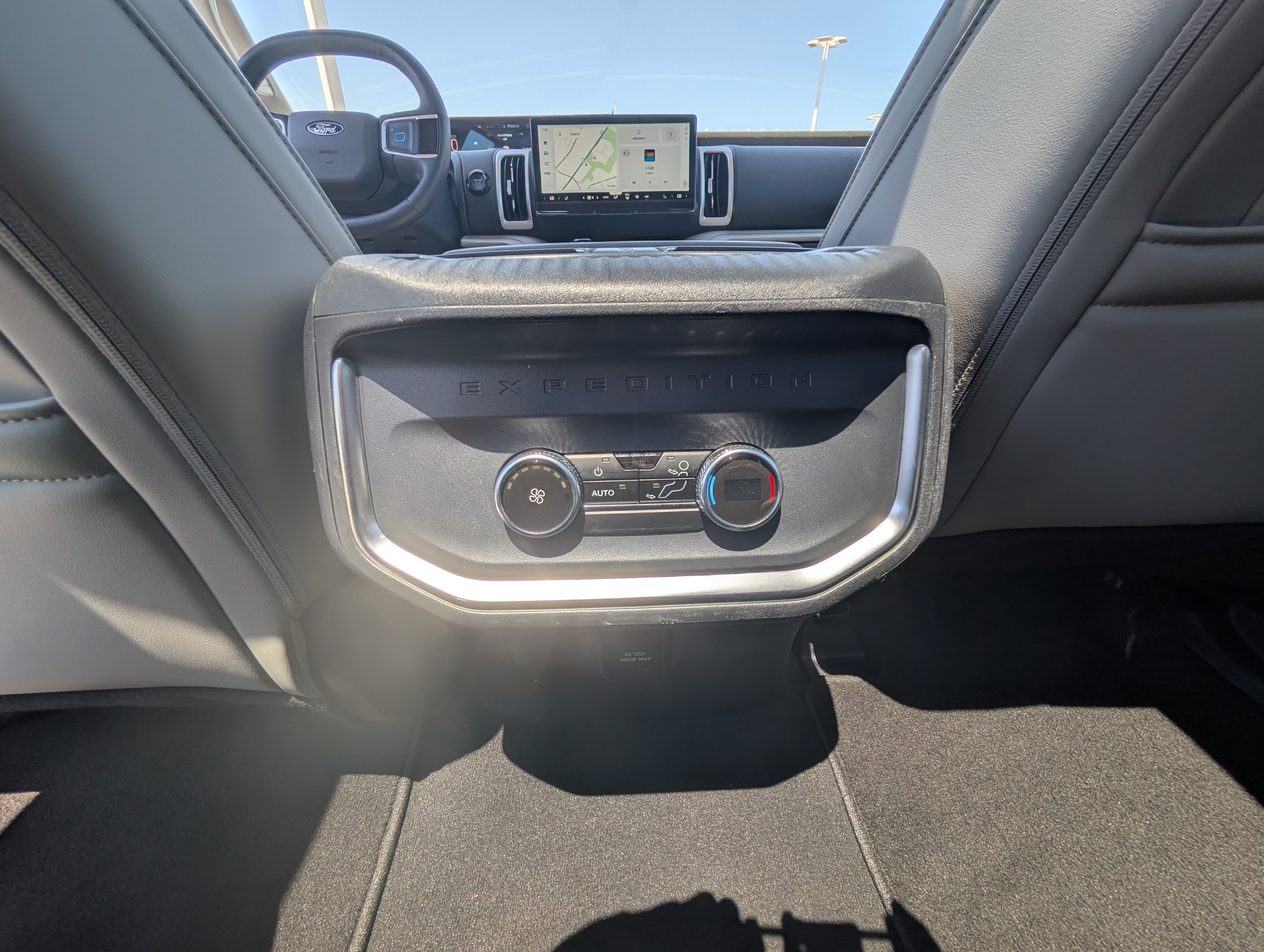 Certified 2025 Ford Expedition Active AWD/4WD image 19