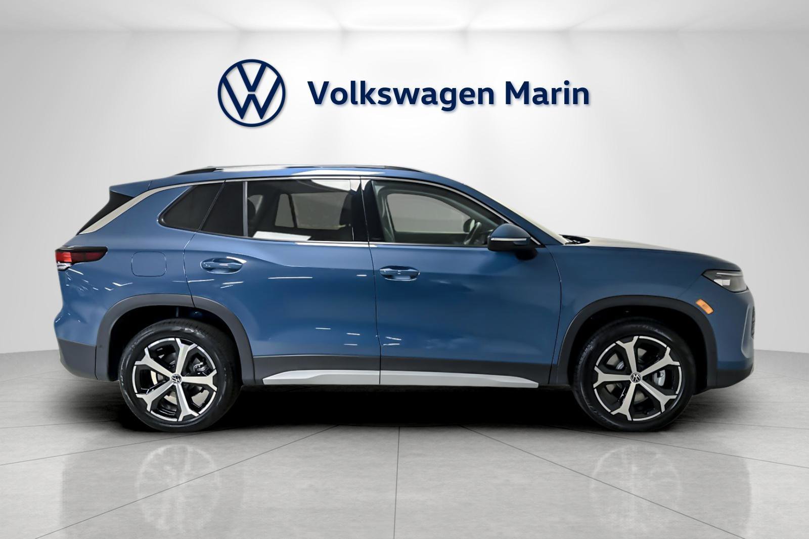 New 2026 Volkswagen Tiguan SE image 6