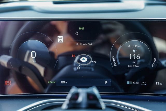 New 2026 Hyundai Ioniq 9 Calligraphy w/ Tow & Go Package image 27