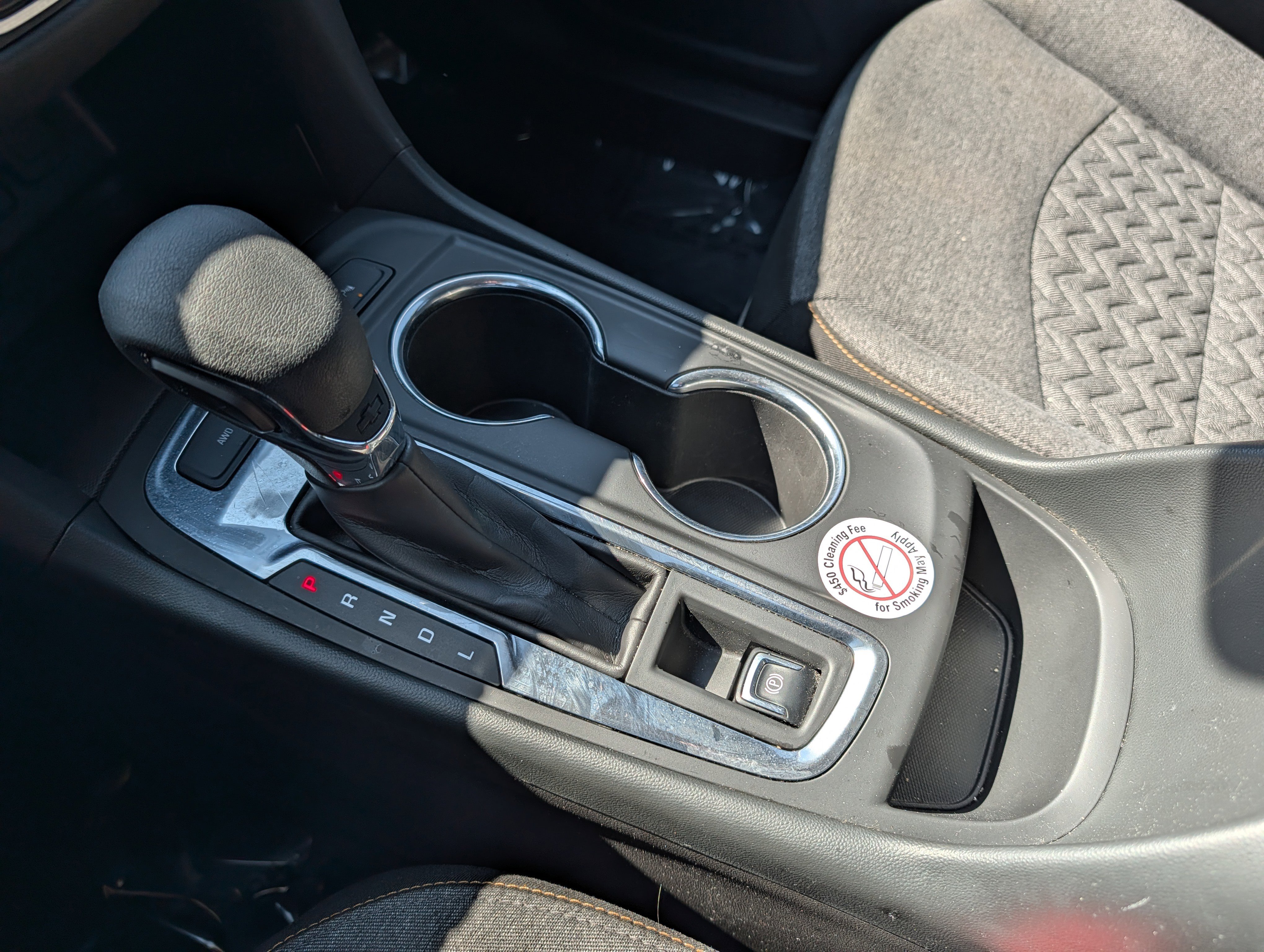 Used 2024 Chevrolet Equinox LT image 18