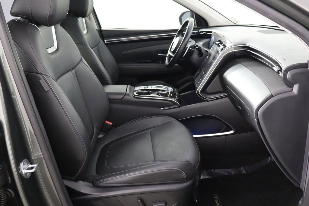 Used 2023 Hyundai Tucson Limited image 19