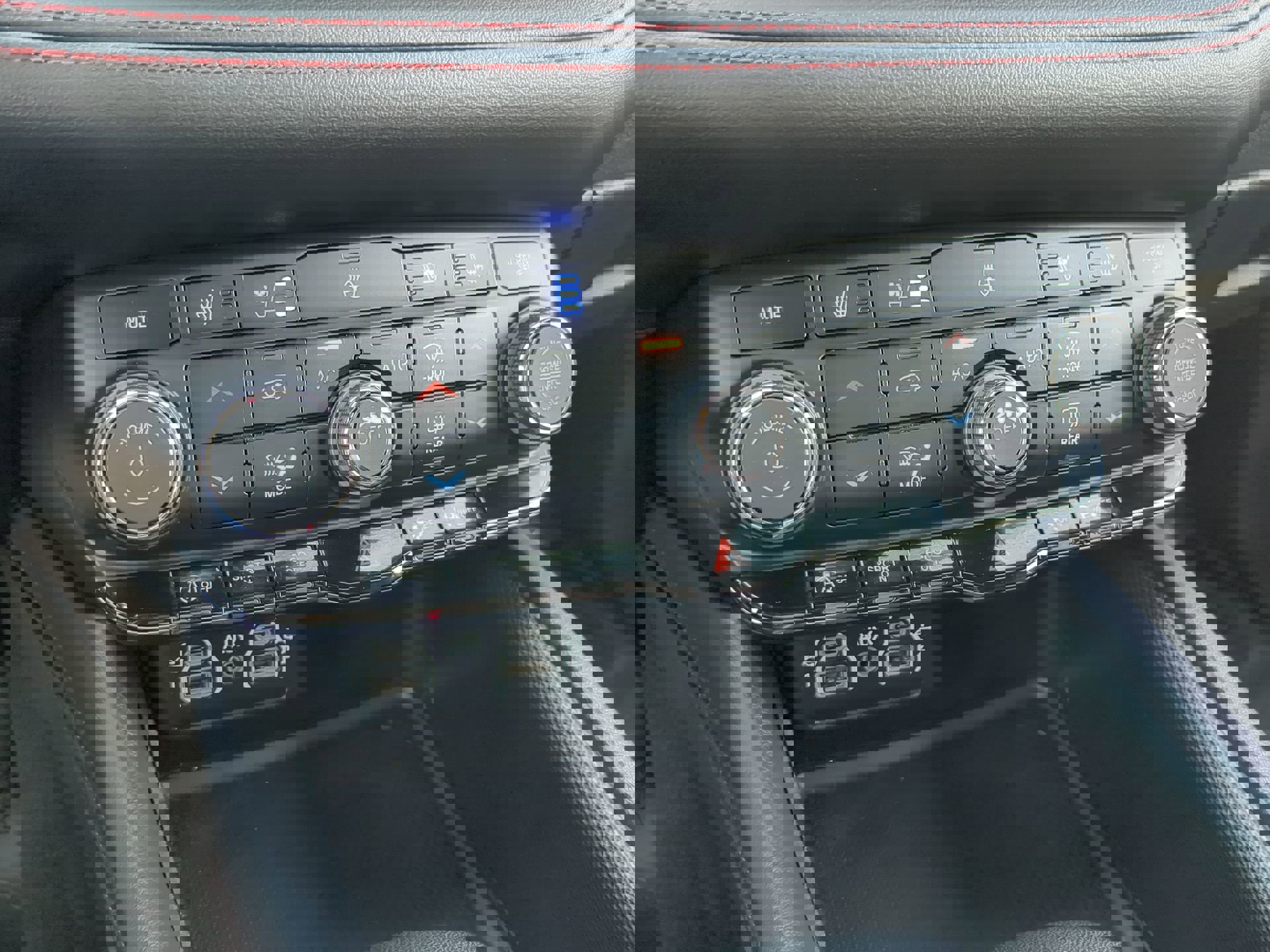 Used 2023 Dodge Durango GT image 27