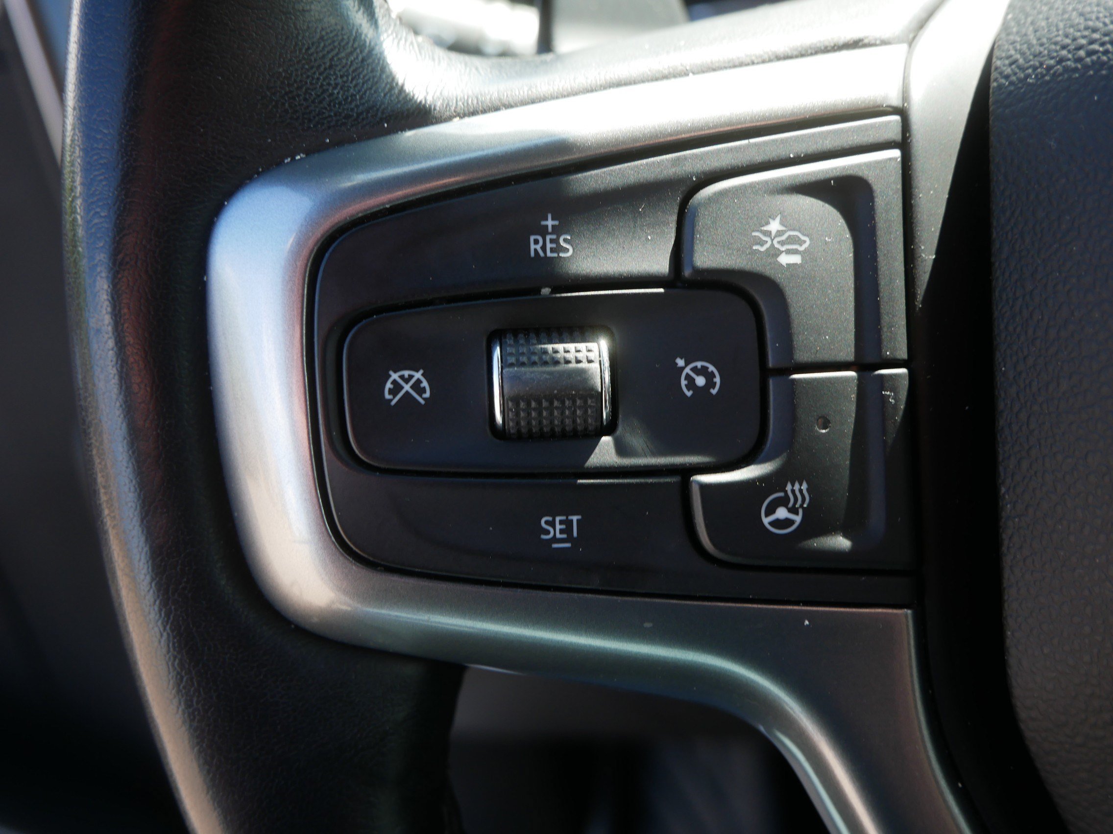 Used 2023 Chevrolet Silverado 1500 RST AWD/4WD image 25