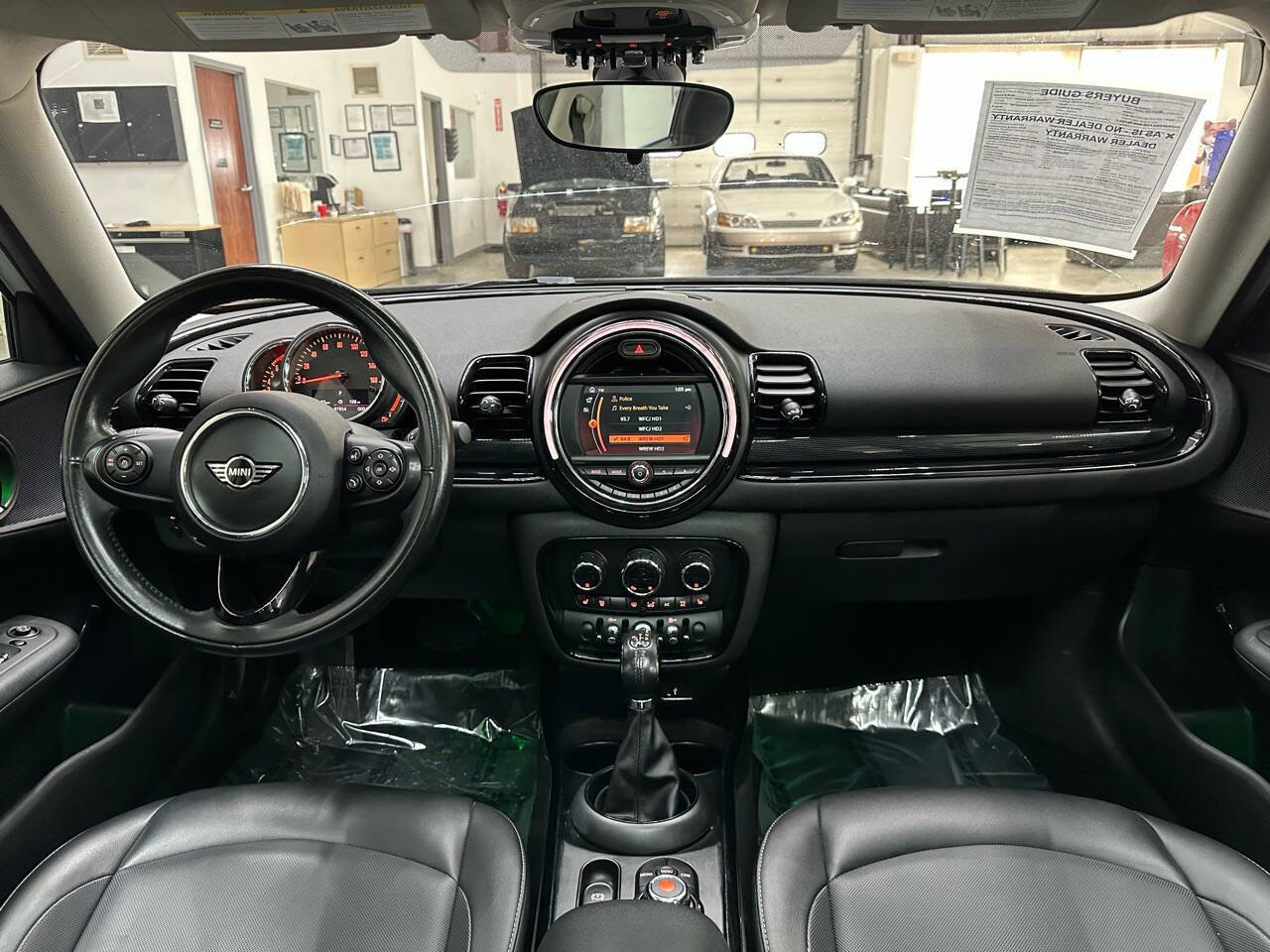 Used 2019 MINI Cooper Clubman image 18