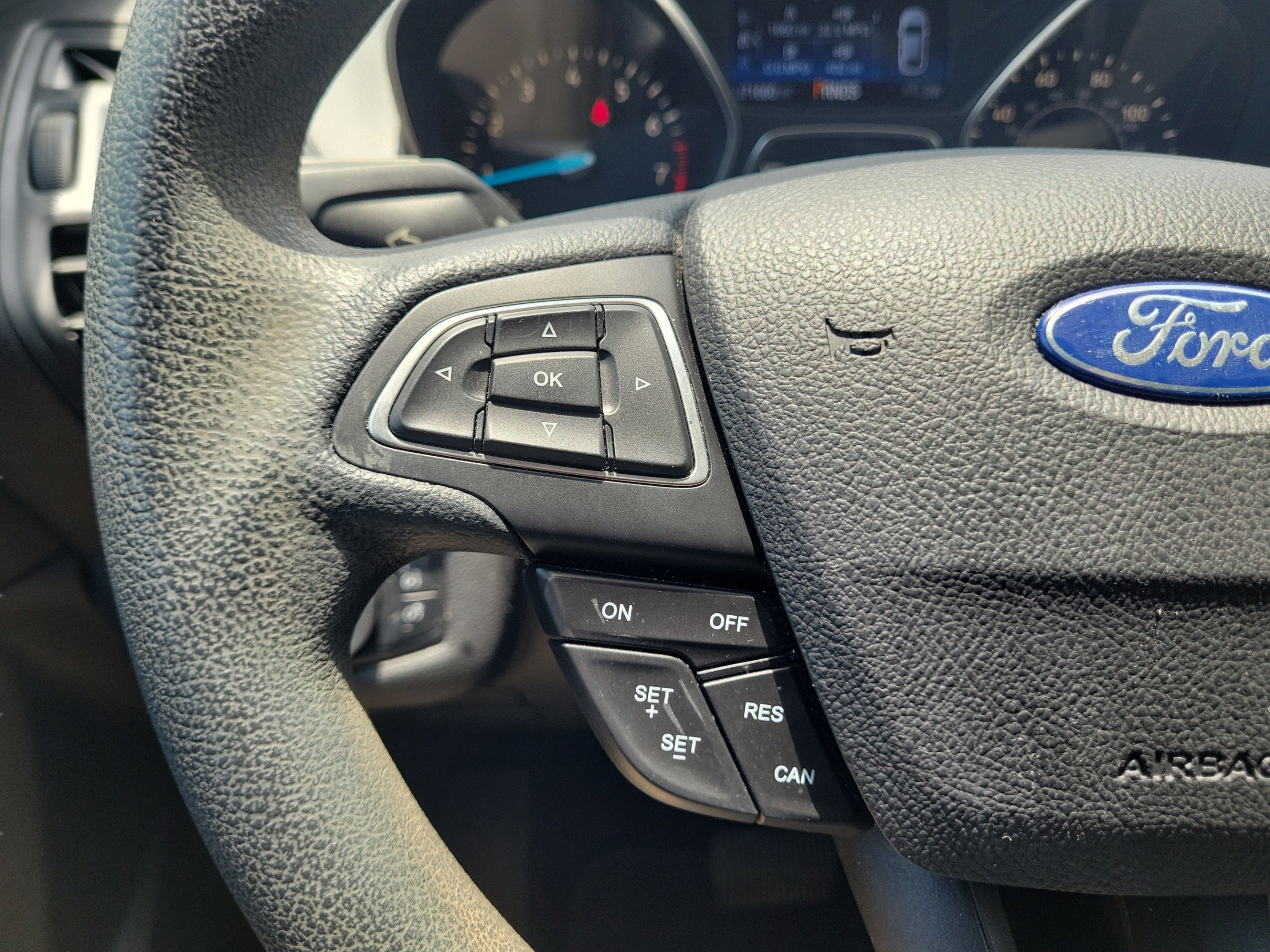 Used 2019 Ford Escape SE FWD image 28