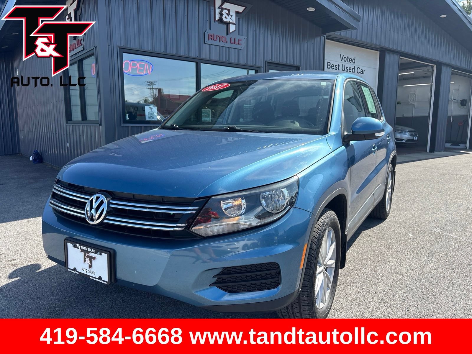 Used 2017 Volkswagen Tiguan Limited w/ Alloy Wheels Package FWD video 1