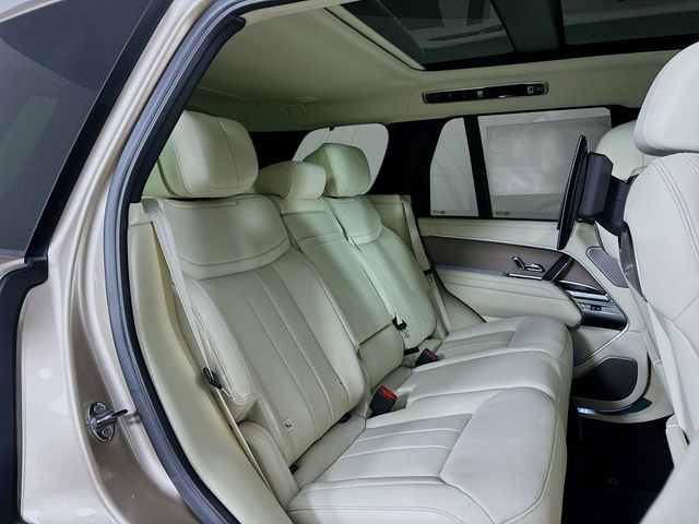 New 2026 Land Rover Range Rover Autobiography image 26