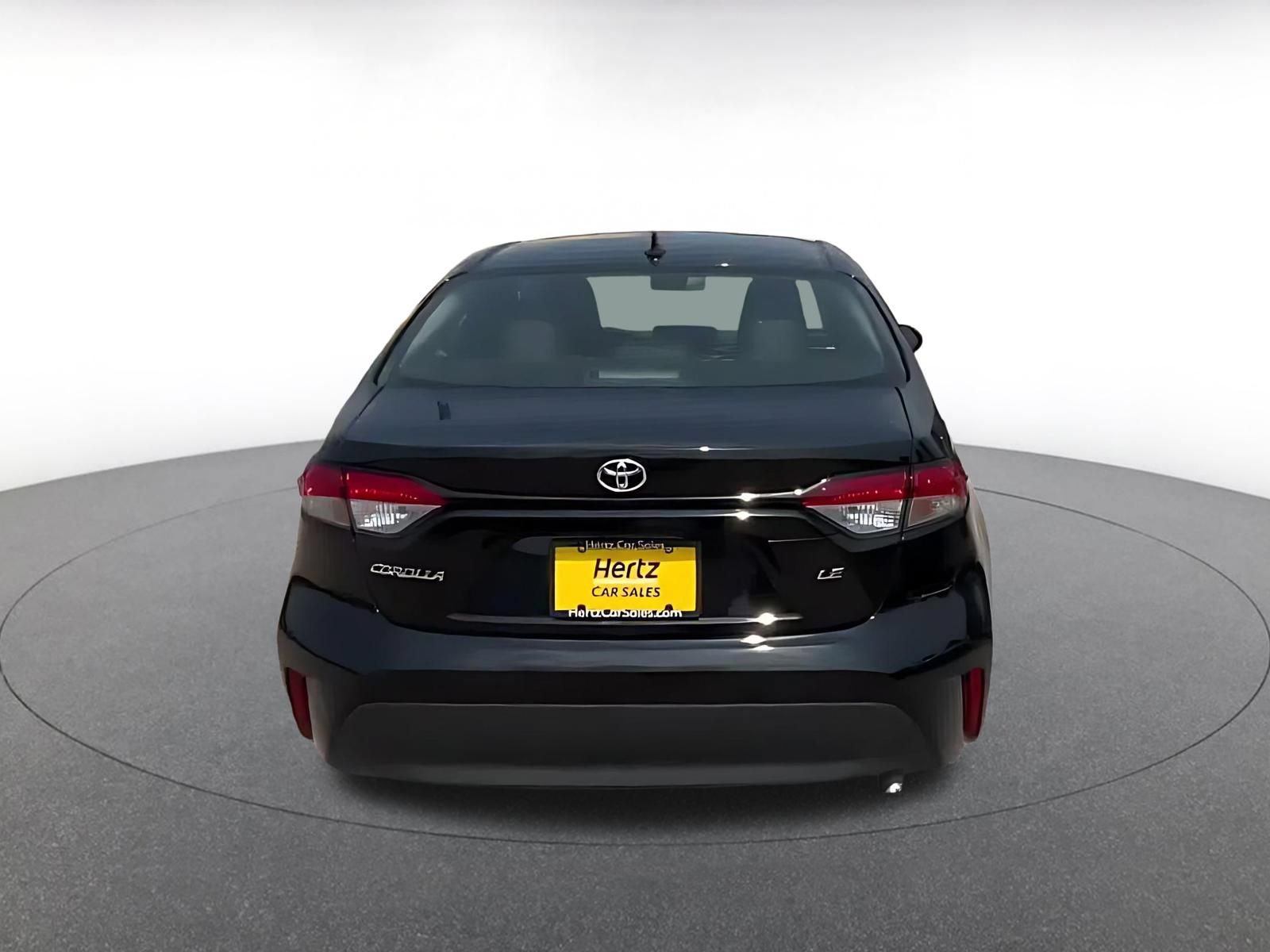 Used 2025 Toyota Corolla LE FWD image 12