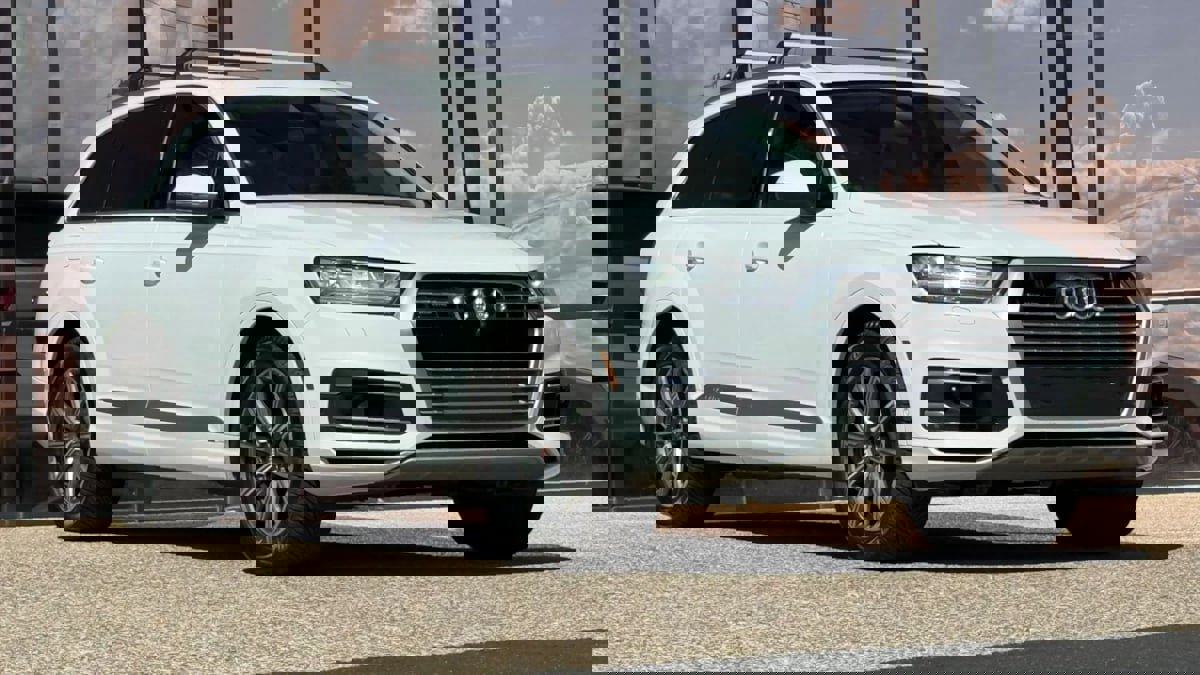 Used 2019 Audi Q7 3.0T Premium Plus image 24