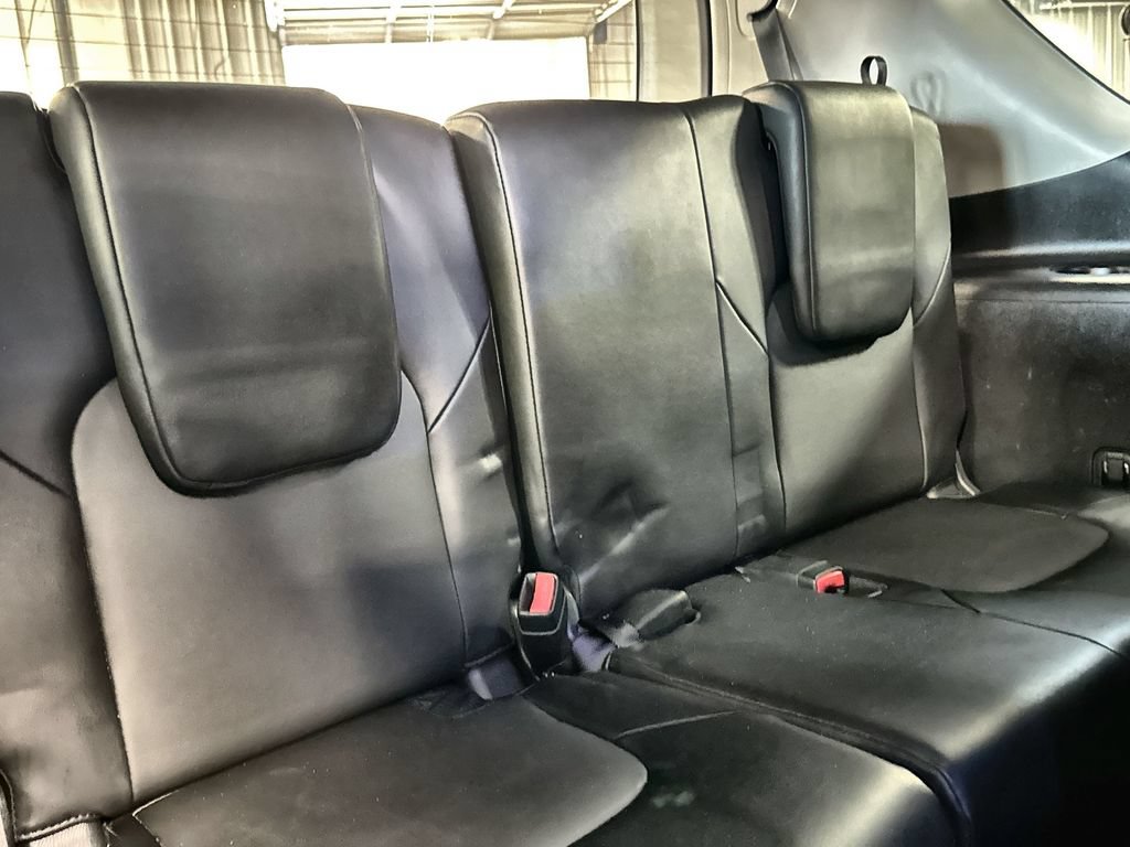 Used 2022 Nissan Armada SV w/ SV Appearance Package RWD image 30