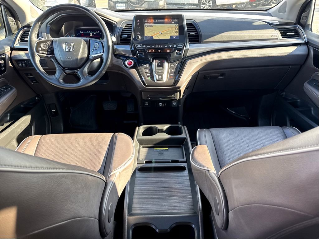Used 2024 Honda Odyssey Elite image 15