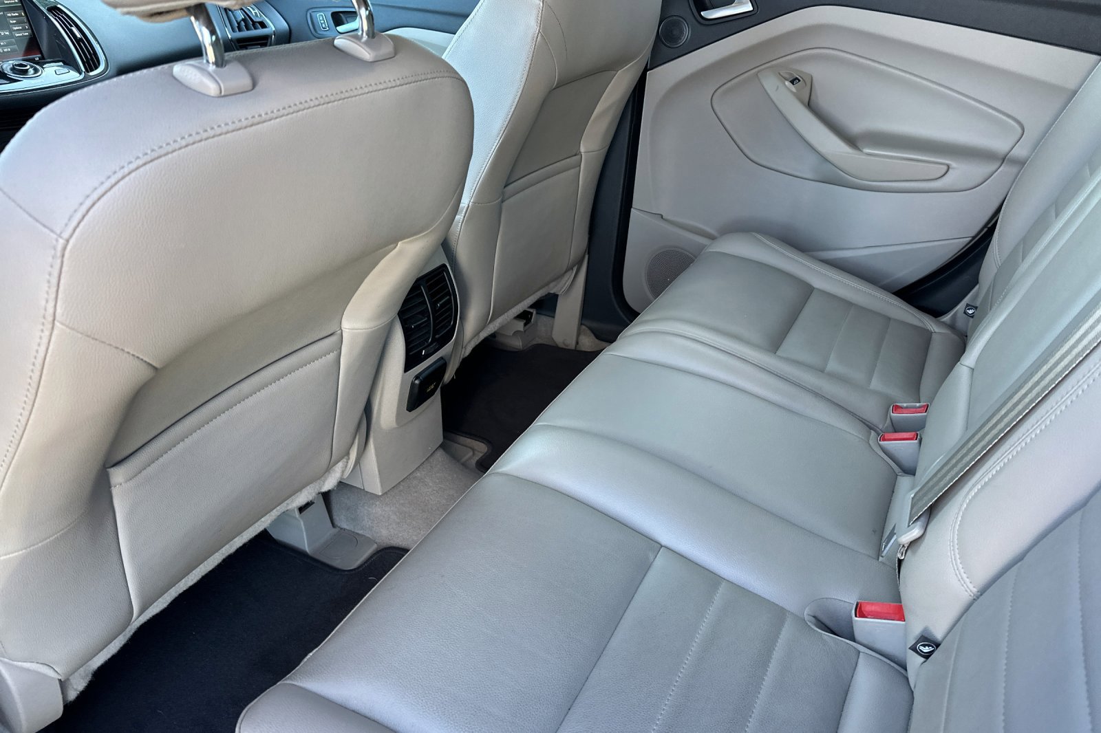 Used 2014 Ford Escape Titanium w/ Equipment Group 401A image 11