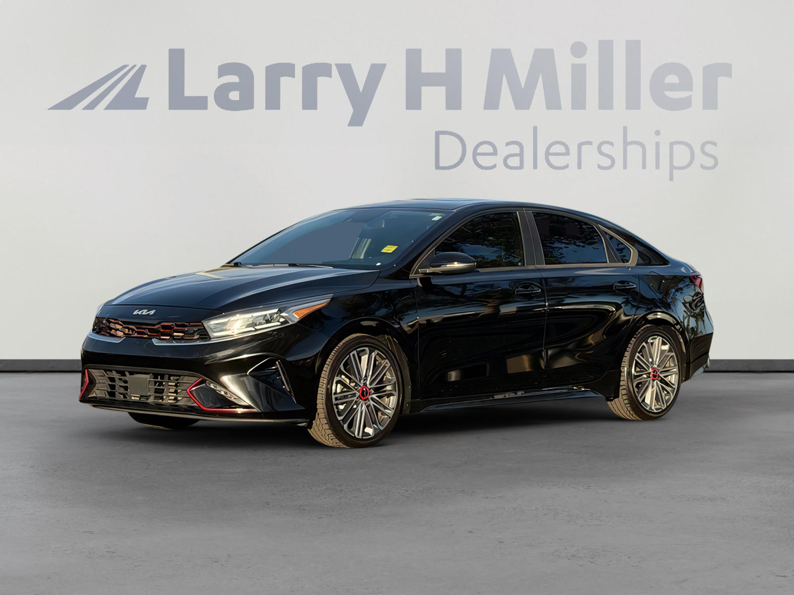 Used 2023 Kia Forte GT w/ GT2 Package image 1