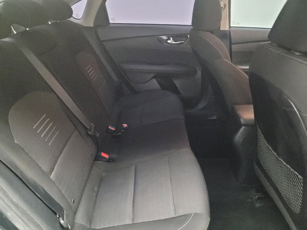 Used 2019 Kia Forte S image 19