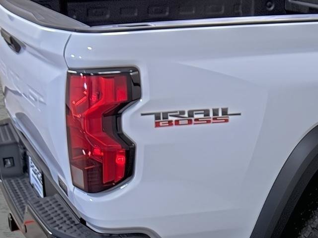 New 2026 Chevrolet Colorado Trail Boss AWD/4WD image 13