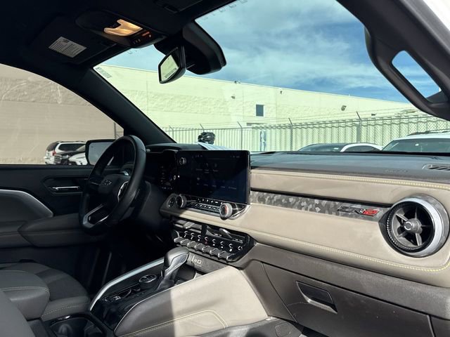 Used 2024 Chevrolet Colorado ZR2 w/ Safety Package image 26
