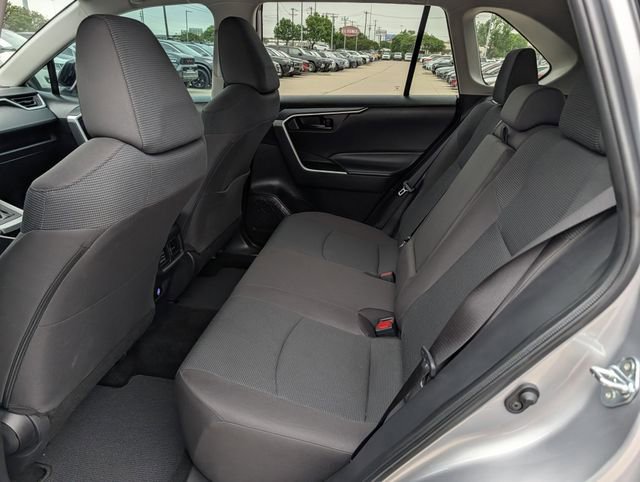 Certified 2025 Toyota RAV4 LE image 25