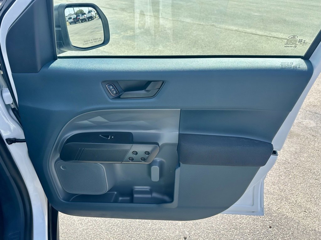 Used 2022 Ford Maverick XL image 32