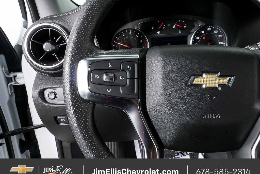 Certified 2025 Chevrolet Blazer LT FWD image 9