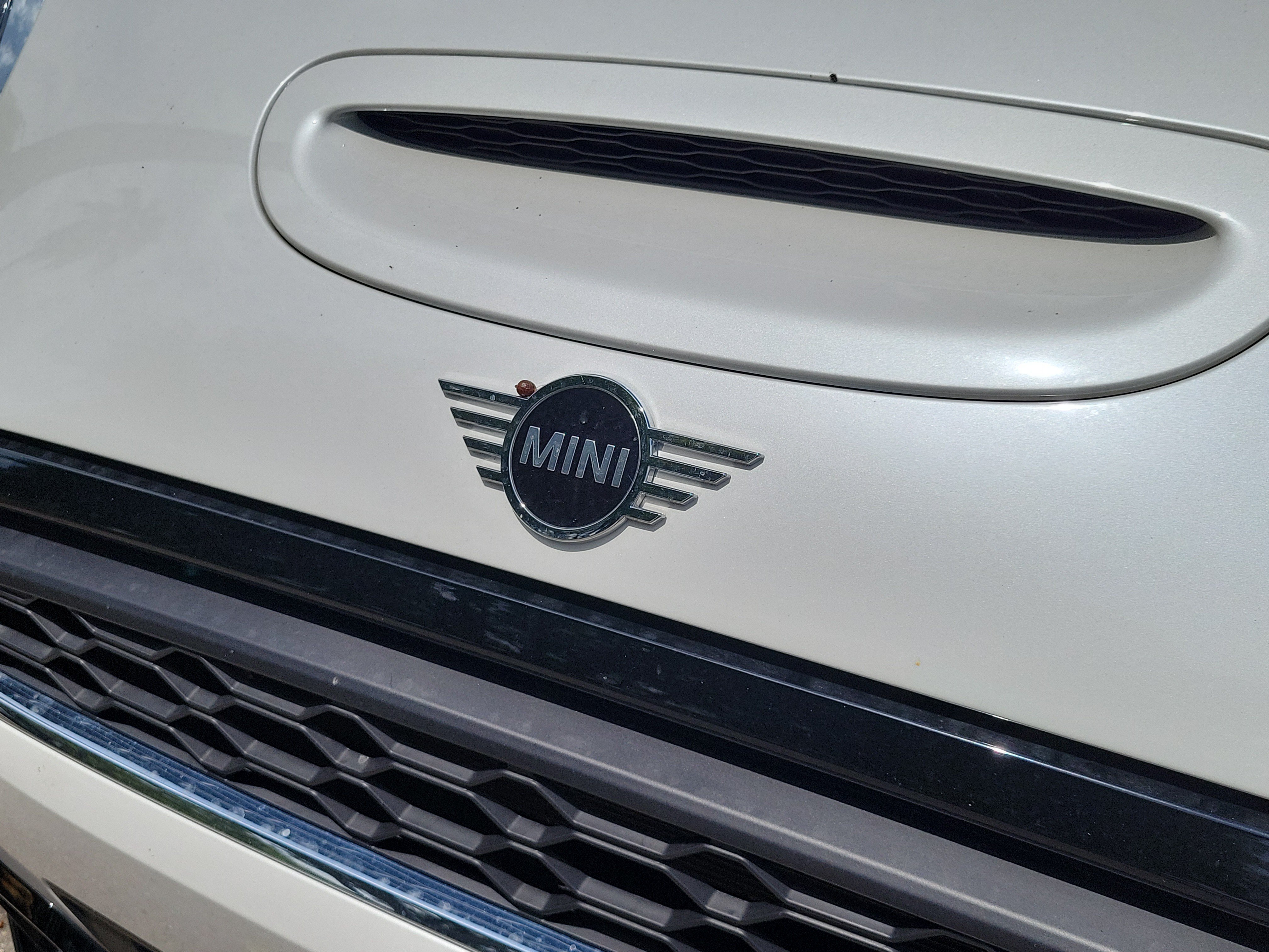 Used 2024 MINI Cooper S w/ Signature Upholstery Package FWD image 6