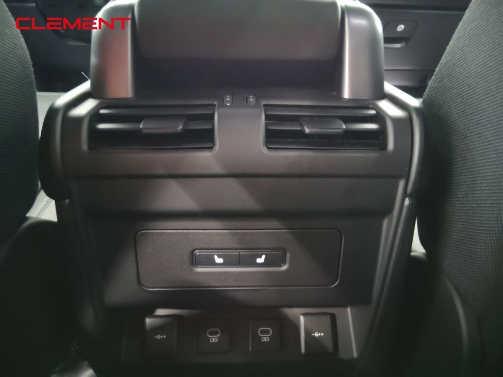 Used 2022 Land Rover Defender 110 X image 35