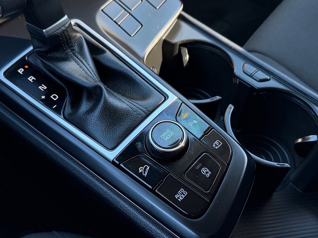 Used 2024 Kia Sportage LX image 21