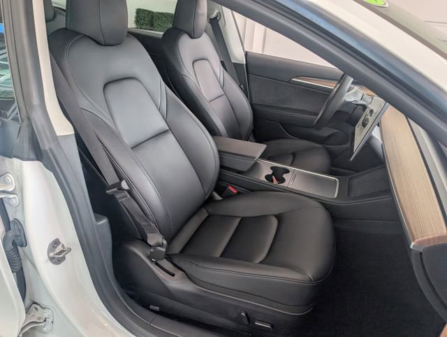 Used 2023 Tesla Model 3 Standard Range image 14
