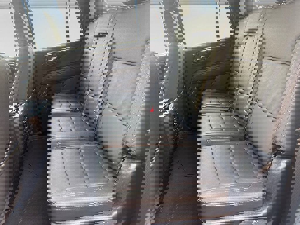 Used 2025 Chevrolet Tahoe Z71 AWD/4WD image 14