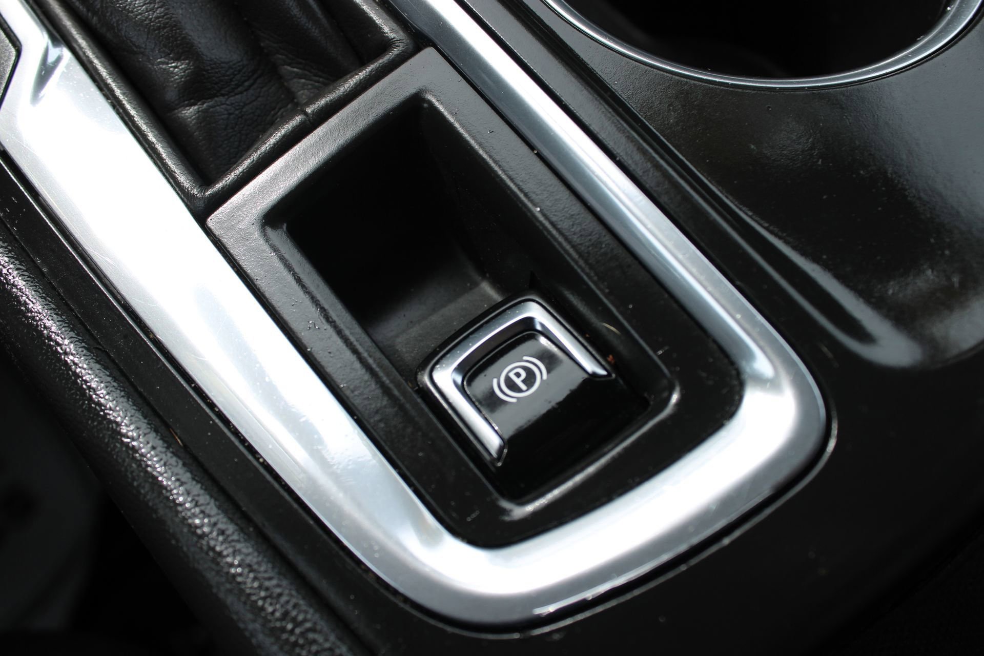 Used 2022 Chevrolet Equinox LT FWD image 42