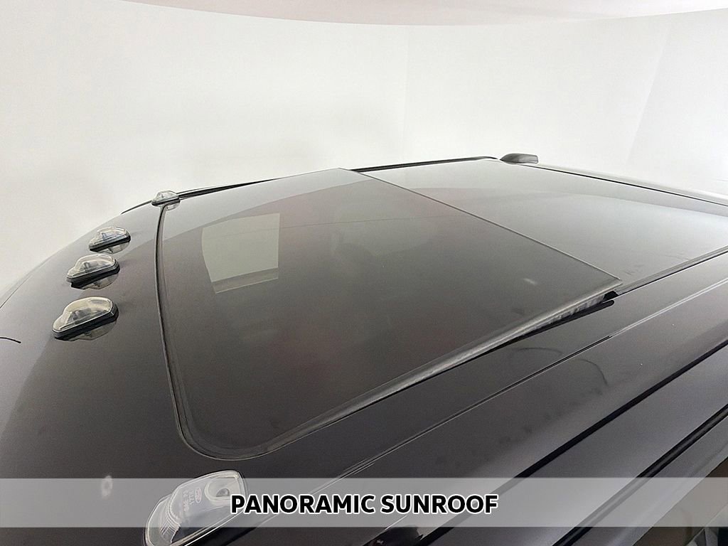 Used 2022 Ford F350 King Ranch image 4