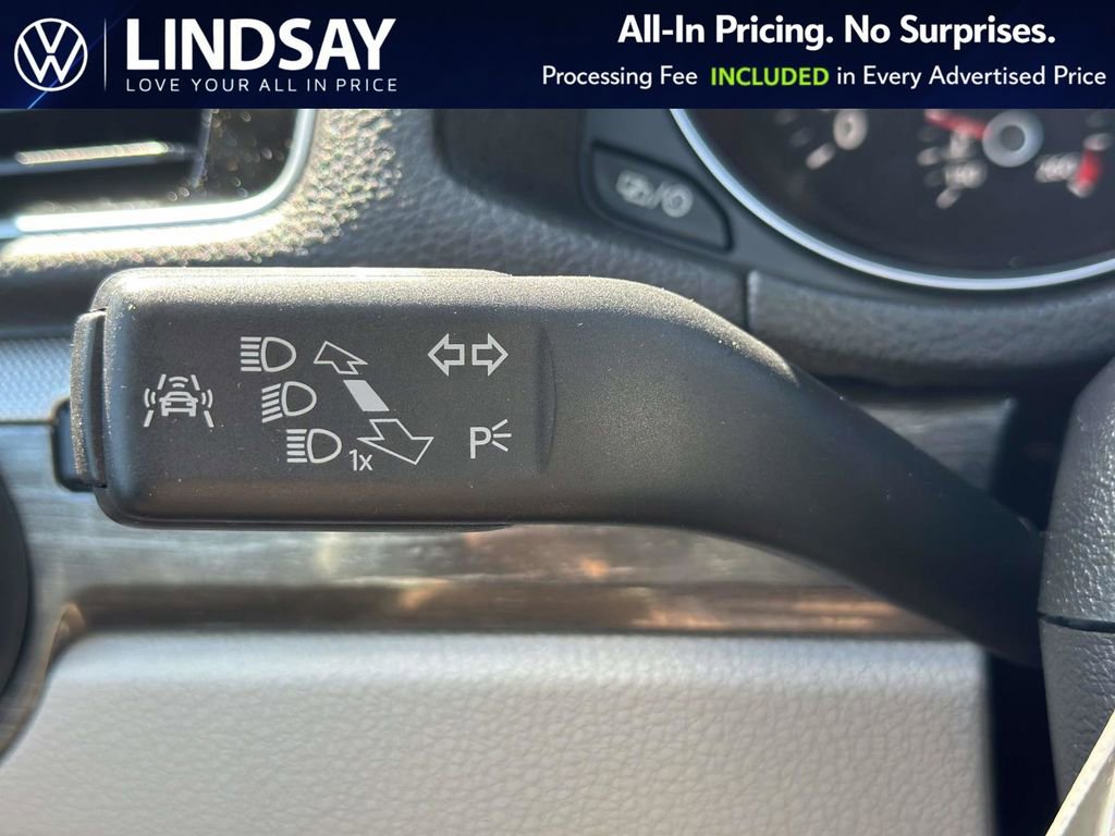 Used 2017 Volkswagen Passat 1.8T SEL Premium FWD image 22