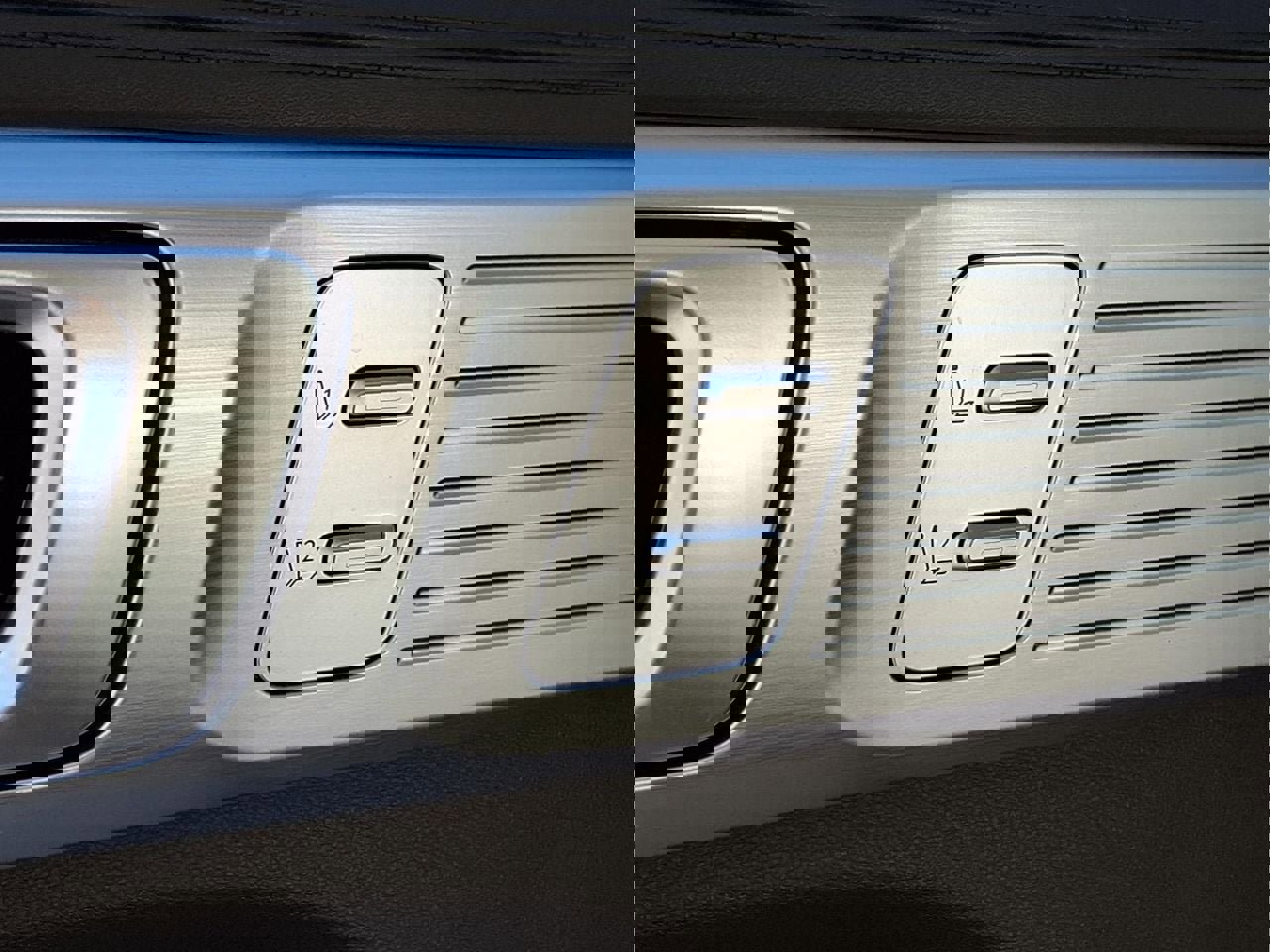 Used 2024 Hyundai Santa Fe Calligraphy image 15