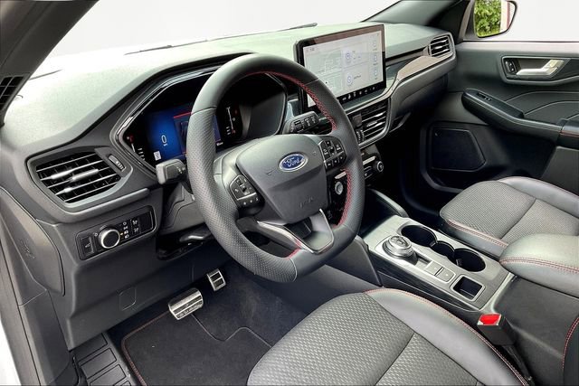 Used 2023 Ford Escape ST-Line w/ Tech Pack #1 image 12