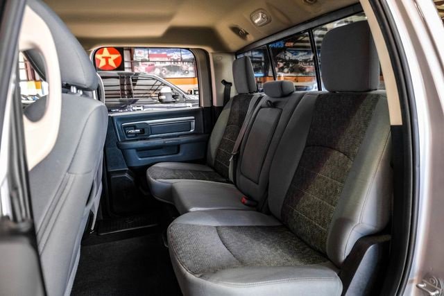 Used 2019 RAM 1500 Lone Star image 32