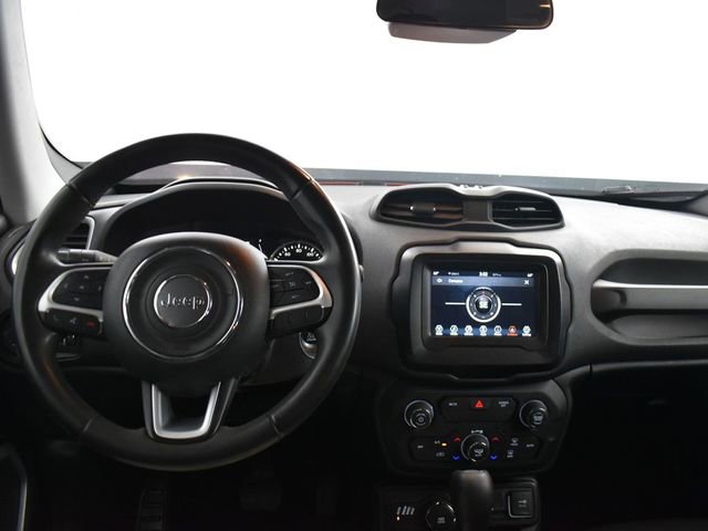 Used 2018 Jeep Renegade Latitude image 27