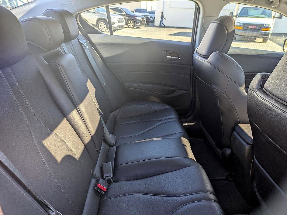 Used 2021 Acura ILX BASE image 27