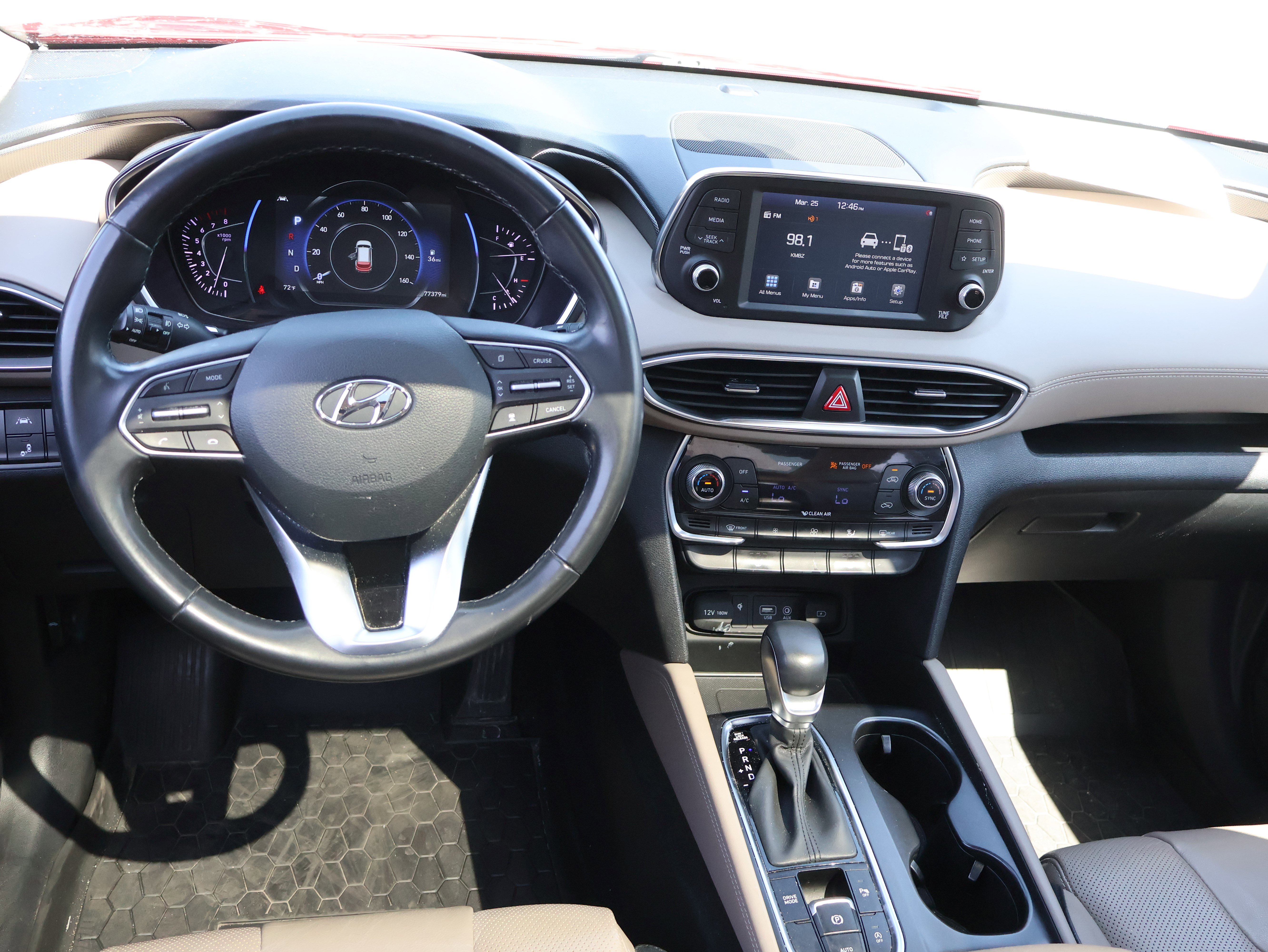 Used 2020 Hyundai Santa Fe SEL image 21
