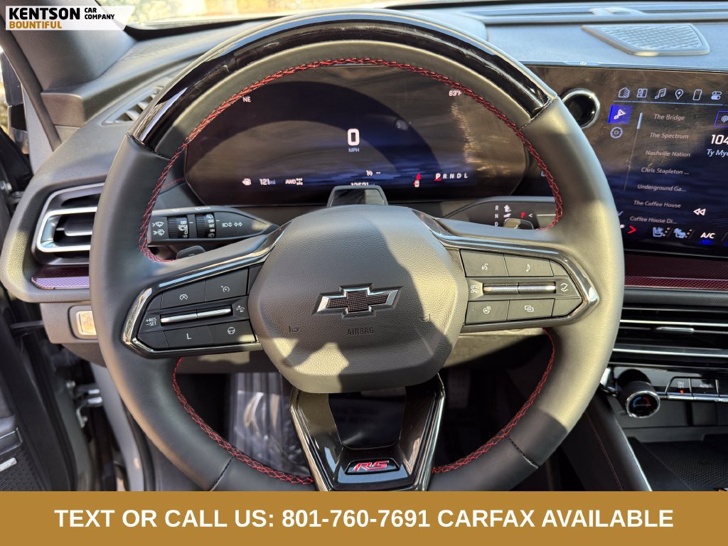Used 2024 Chevrolet Traverse RS AWD/4WD image 17